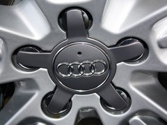 奥迪Q3 2013款 2.0T 35 TFSI quattro舒适型 5座