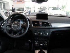 奥迪Q3 2013款 2.0T 35 TFSI quattro舒适型 5座