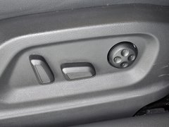 2013款 2.0T 35 TFSI quattro舒适型 5座