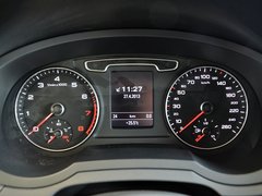 奥迪Q3 2013款 2.0T 35 TFSI quattro舒适型 5座