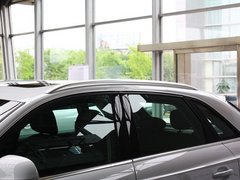 奥迪Q3 2013款 2.0T 35 TFSI quattro舒适型 5座