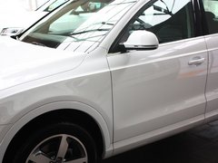 奥迪Q3 2013款 2.0T 35 TFSI quattro舒适型 5座