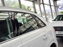2013款 2.0T 35 TFSI quattro舒适型 5座
