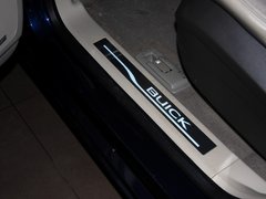 别克GL8 2013款 3.0L XT豪华商务旗舰版 7座