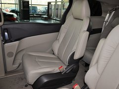 2013款 2.4L LT豪华商务行政版 7座