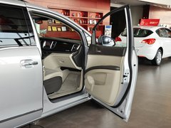 2013款 2.4L LT豪华商务行政版 7座