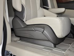 2013款 2.4L LT豪华商务行政版 7座