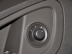2013款 2.4L LT豪华商务行政版 7座