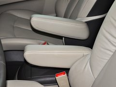 2013款 2.4L LT豪华商务行政版 7座