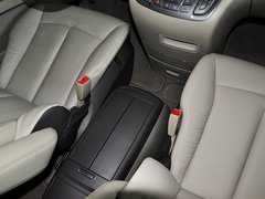 2013款 2.4L LT豪华商务行政版 7座