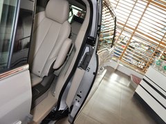 别克GL8 2013款 2.4L LT豪华商务行政版 7座