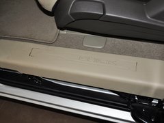 别克GL8 2013款 2.4L LT豪华商务行政版 7座