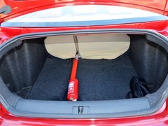2013款 2.0L 手动尊贵型