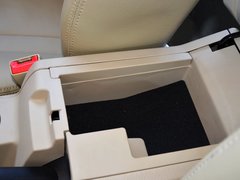 2013款 2.0L 手动尊贵型