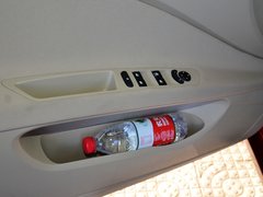 2013款 2.0L 手动尊贵型