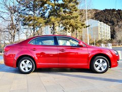 2013款 2.0L 手动尊贵型