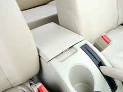 2012款 2.2L 手动 V3舒适标双排491QE