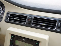 2012款 2.2L 手动 V3舒适标双排491QE