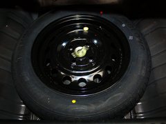 2013款 1.3L 手动 豪华型