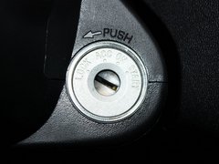 2013款 1.3L 手动 豪华型