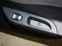 2013款 1.3L 手动 豪华型