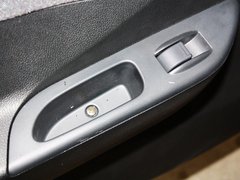 2013款 1.3L 手动 豪华型