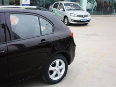 2013款 1.3L 手动 豪华型