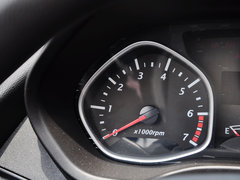2013款 1.3L 手动 豪华型