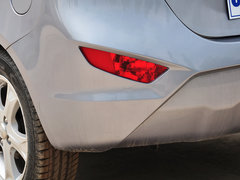 2013款 1.3L 手动 豪华型