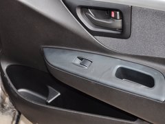 2013款 1.3L 手动 豪华型