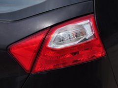 2013款 1.3L 手动 豪华型
