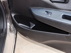 2013款 1.3L 手动 豪华型