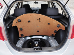 2013款 1.3L 手动 尊贵型