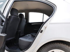 2013款 1.3L 手动 尊贵型