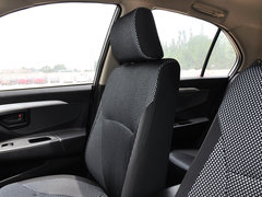 2013款 1.3L 手动 尊贵型