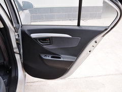 2013款 1.3L 手动 尊贵型