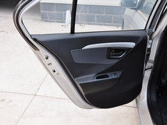 2013款 1.3L 手动 尊贵型