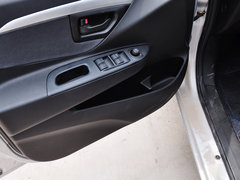 2013款 1.3L 手动 尊贵型
