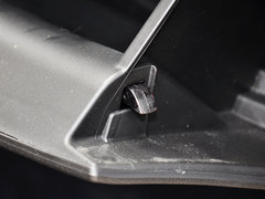 2013款 1.3L 手动 尊贵型