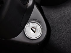 2013款 1.3L 手动 尊贵型