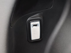 2013款 1.3L 手动 尊贵型