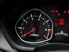 2013款 1.3L 手动 智能节油尊贵型