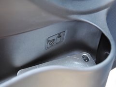2013款 1.0L 手动 快乐版