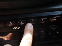 2013款 1.0L 手动 快乐版
