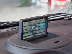 2013款 1.0L 手动 快乐版