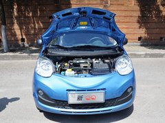 2013款 1.0L 手動(dòng) 快樂(lè)版