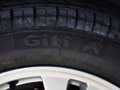 2013款 1.0L 手動(dòng) 快樂(lè)版