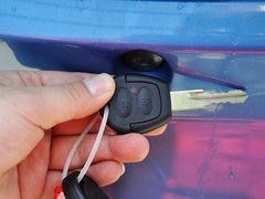 2013款 1.0L 手動(dòng) 快樂(lè)版