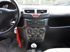 2013款 1.0L 手動(dòng) 快樂(lè)版