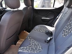 2013款 1.0L 手動(dòng) 快樂(lè)版